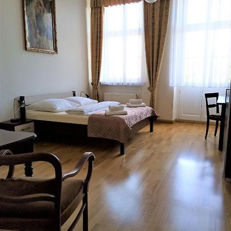 Bed and Breakfast Dom Notre Dame Breslau Exterior foto
